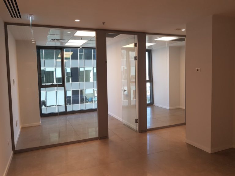 משרדים להשכרה רכבת השלום 141 מטר