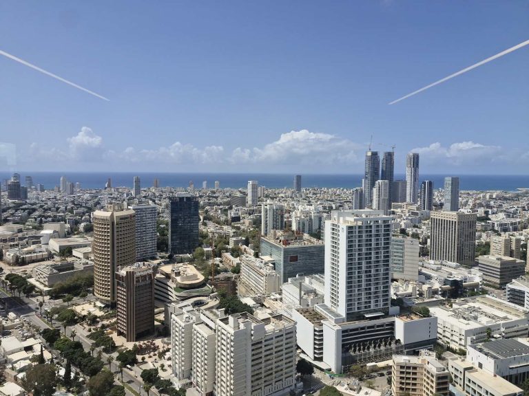 משרדים להשכרה במגדל מידטאון 400 מטר