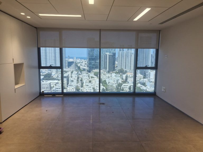 משרד להשכרה במגדלי אלון 218 מ"ר